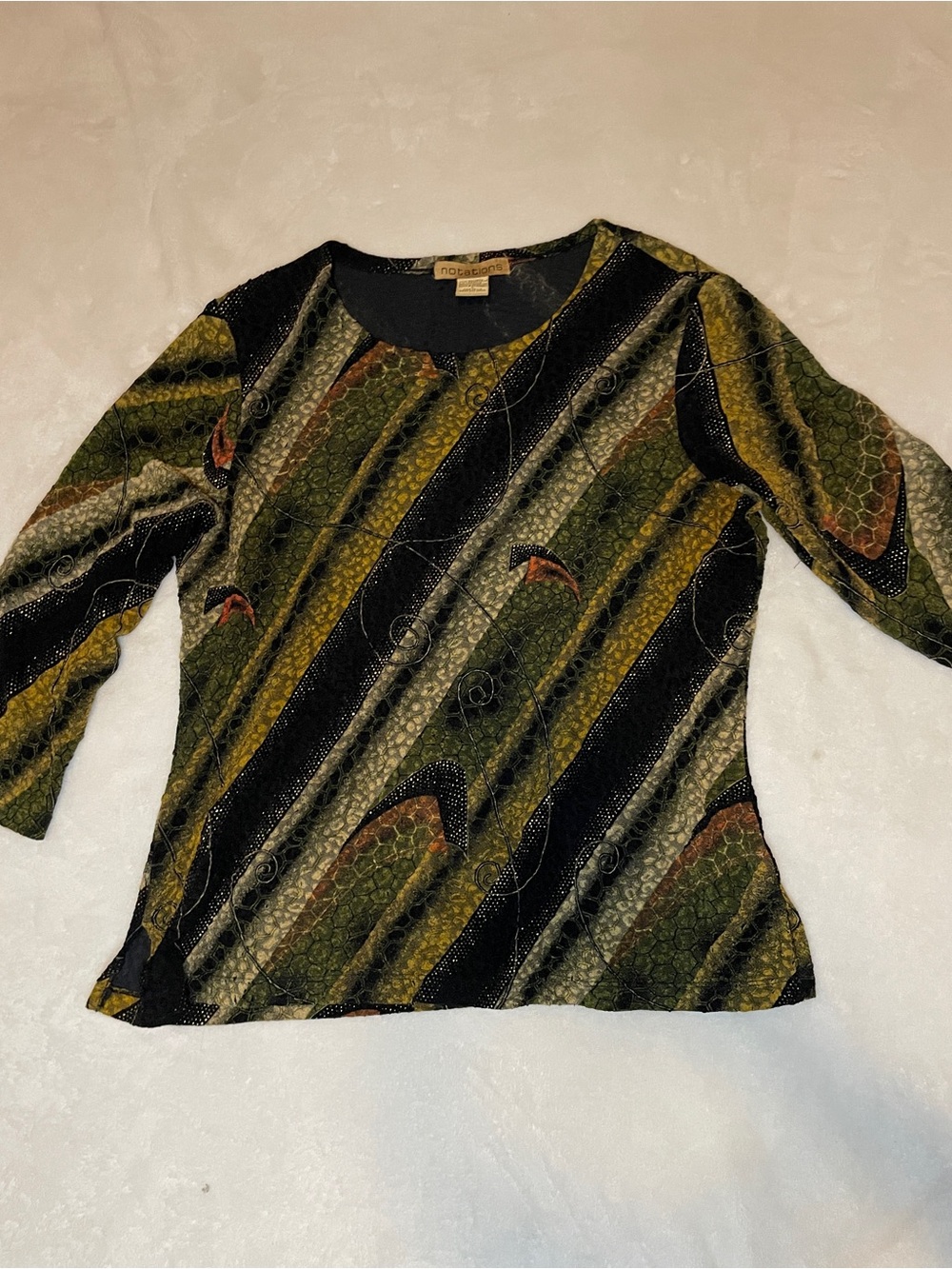Vintage-Inspired Olive Green Patterned Women’s Top